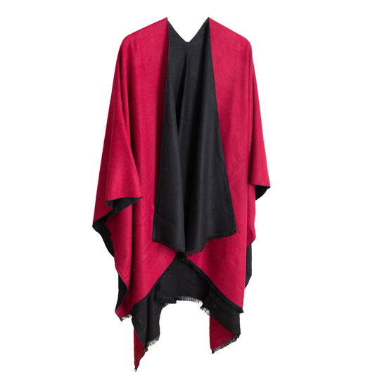 "Poncho Femme Rouge et Noir en Fibres Naturelles – Style Chic et Intemporel"